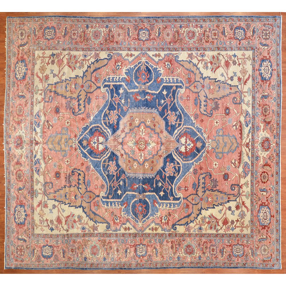 Appraisal: Serapi Design Carpet Persia x Fourth quarter- th century hand-knotted