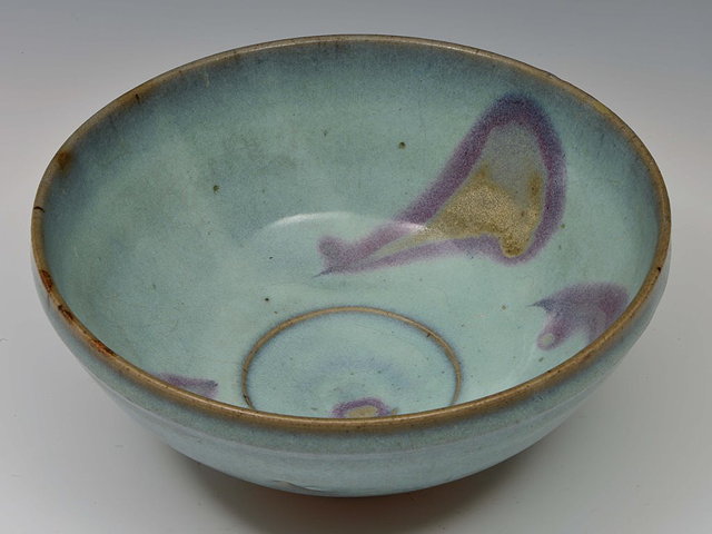 Appraisal: A CHINESE JUN WARE CELADON BOWL with reddish purple markings