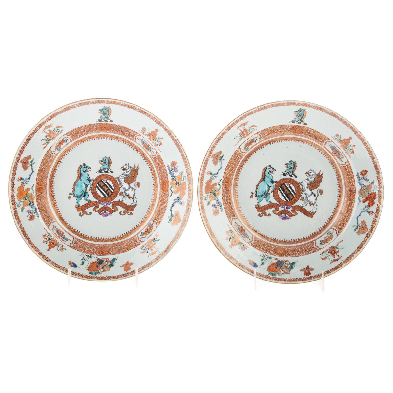 Appraisal: FINE PAIR OF ARMORIAL PLATES YONGZHENG ERA YONGE Yongzhen Era