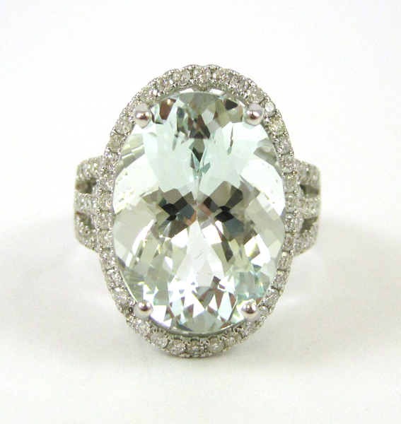 Appraisal: AQUAMARINE DIAMOND AND WHITE GOLD RING The k white gold