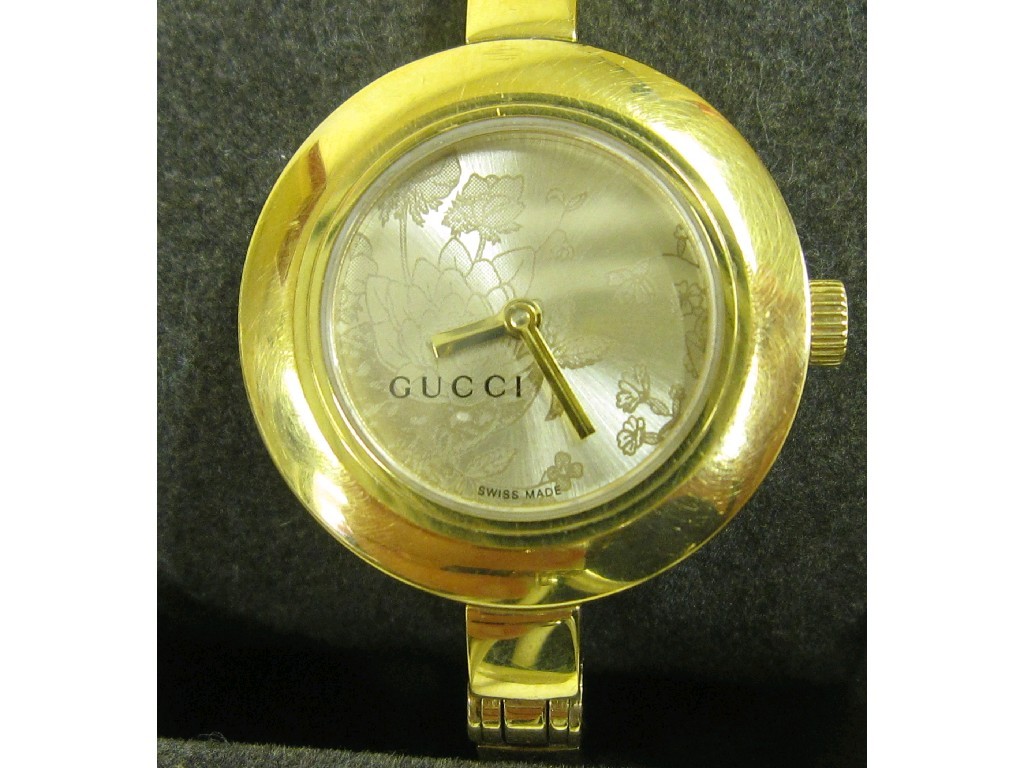 Appraisal: Ladies Gucci wrist watch in original box