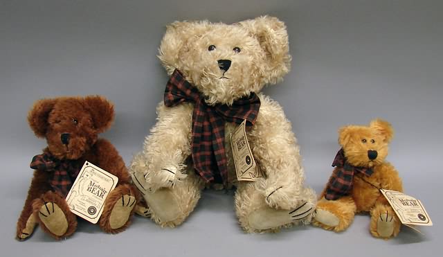 Appraisal: Lot of MIB Boyds mohair bears Gold Madison L Bearington