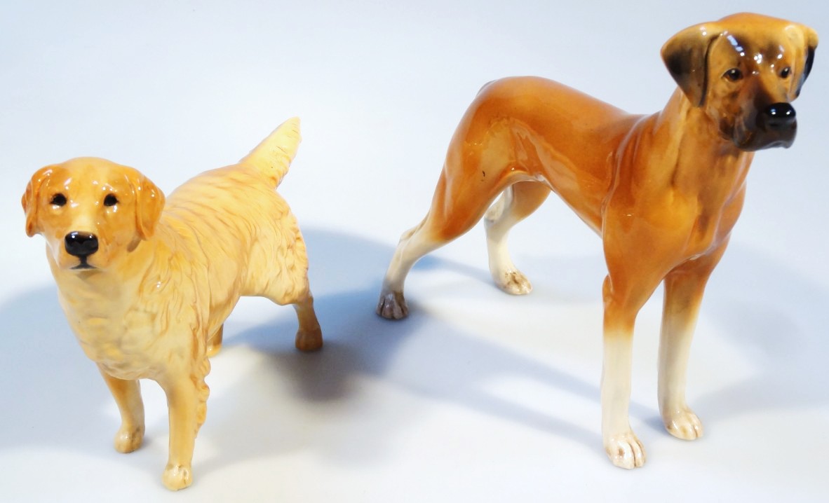 Appraisal: A Beswick figure of a golden retriever in standing pose