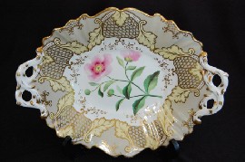 Appraisal: GEORGIAN HAND PAINTED BOTANICAL PLATE