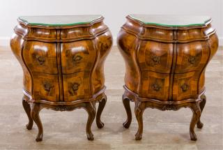 Appraisal: Italian Commodes Pair Circa s Pair of Late th Early