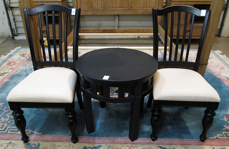 Appraisal: PAIR OF EBONIZED SIDE CHAIRS AND LAMP TABLE recent production