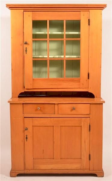 Appraisal: Small Size PA Softwood Dutch Cupboard Small Size Pennsylvania Softwood