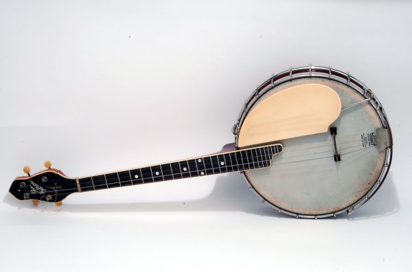 Appraisal: Gibson TB- tenor banjo four string nickel plating ebony fretboard