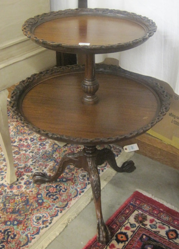 Appraisal: CHIPPENDALE STYLE CARVED MAHOGANY TEA TABLE American mid th century