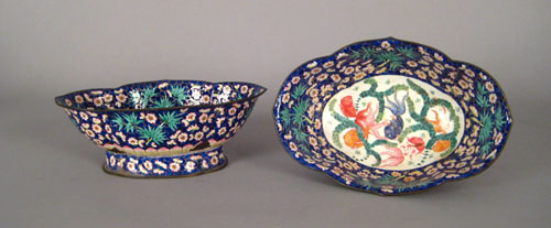 Appraisal: Pair of Japanese enamel on copper bowls th c with