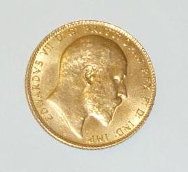 Appraisal: AN EDWARD VII GOLD SOVEREIGN