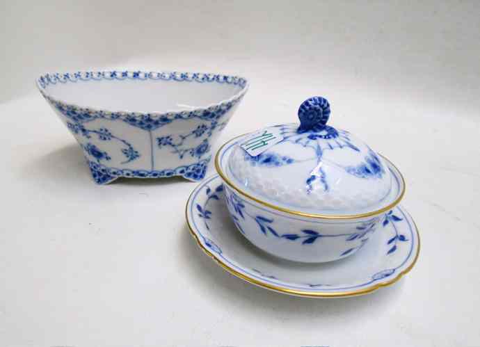 Appraisal: ROYAL COPENHAGEN B G PORCELAIN TABLEWARE pieces Royal Copenhagen footed