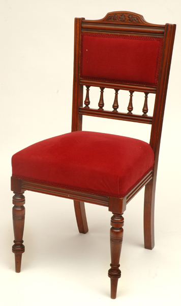 Appraisal: A SET OF FOUR EDWARDIAN DINING CHAIRS