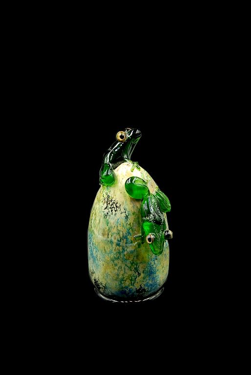 Appraisal: John Nygren Art Glass Frogs Paperweight John Nygren Art Glass