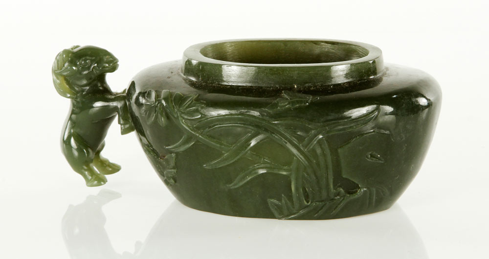 Appraisal: - Chinese Spinach Jade Brush Pot Spinach jade brush pot