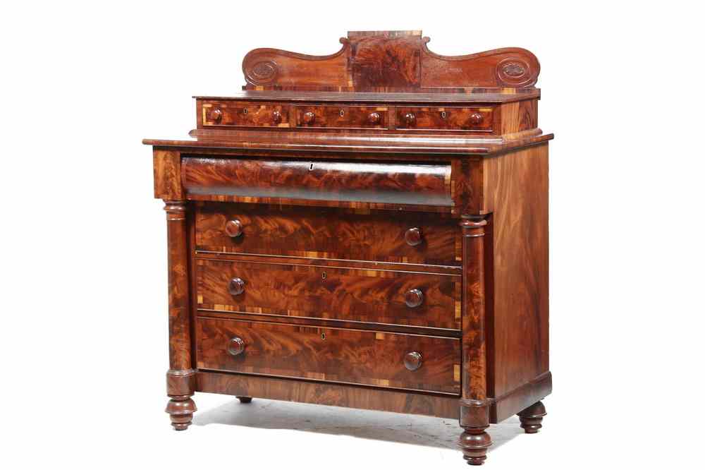 Appraisal: CHEST OF DRAWERS - Ca - New York State chest