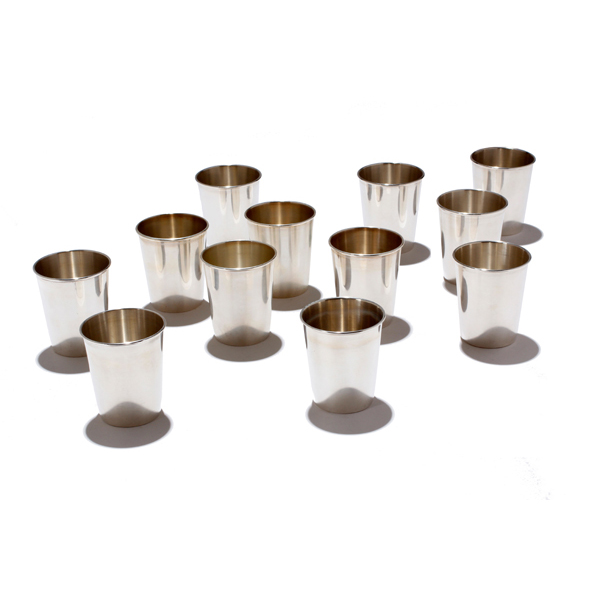 Appraisal: Set of Peruvian sterling silver beakers or tumbler cups by