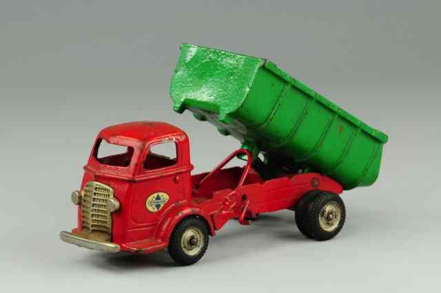 Appraisal: ARCADE INTERNATIONAL DUMP TRUCK Cast iron cab over engine style