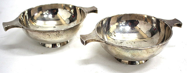 Appraisal: A PAIR OF OGDENS OF LONDON SILVER QUAICHE each with