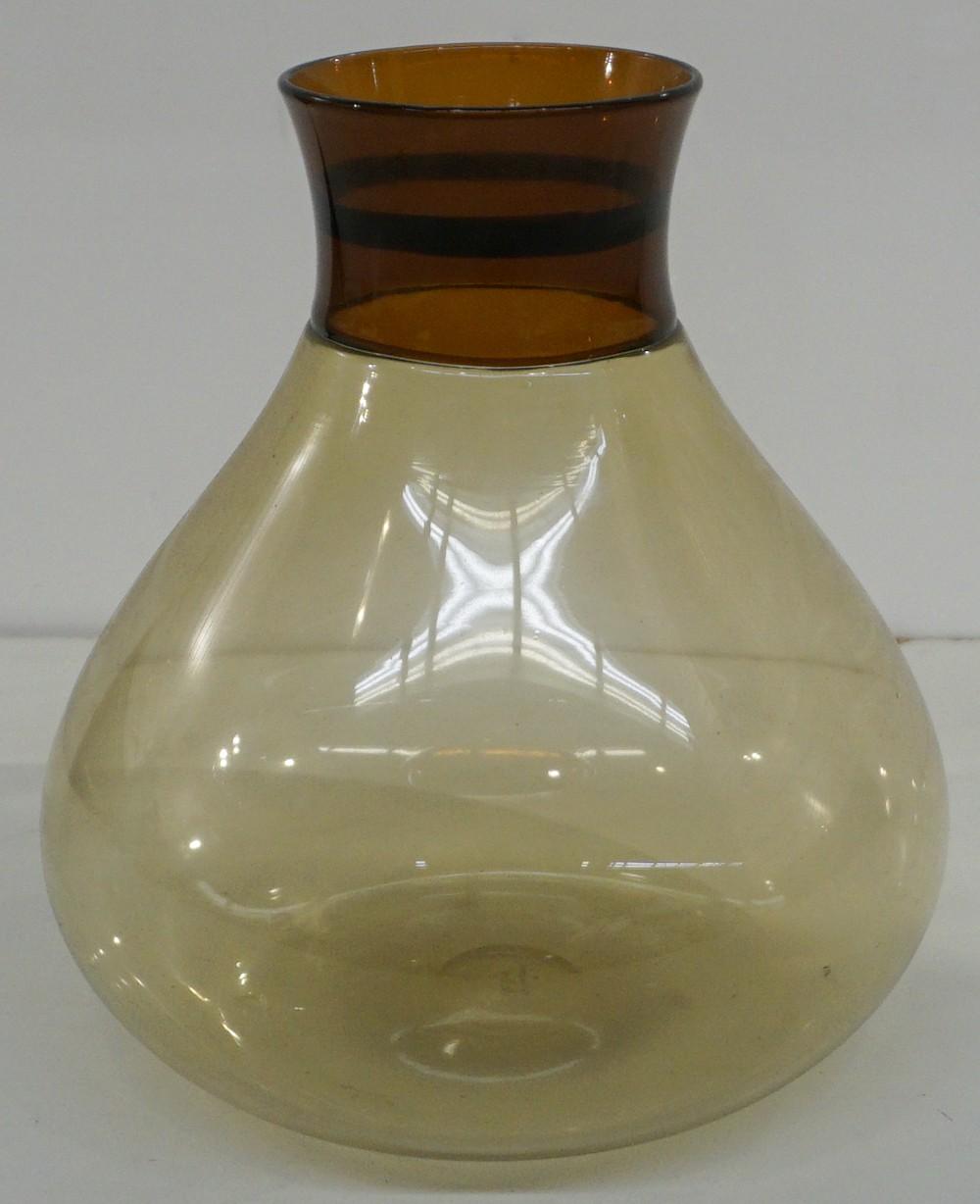 Appraisal: VENINI ITALIAN GLASS VASE H IN CM Venini Italian Glass