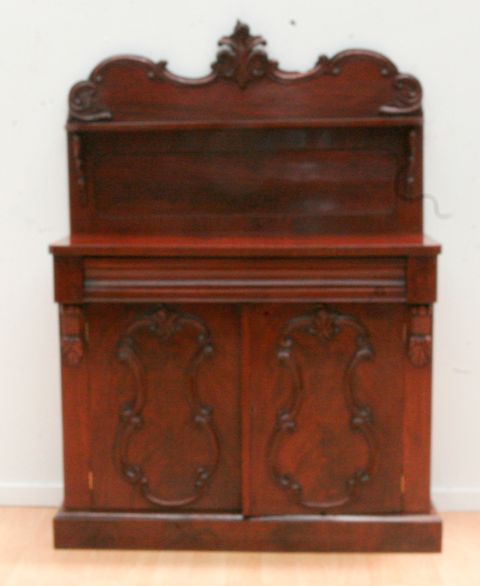 Appraisal: A Victorian mahogany chiffonier cms wide cms deep cms high