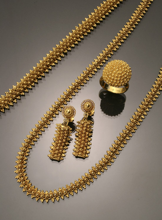 Appraisal: Asian -Karat Yellow-Gold Five-Piece Ensemble Consisting of a princess length