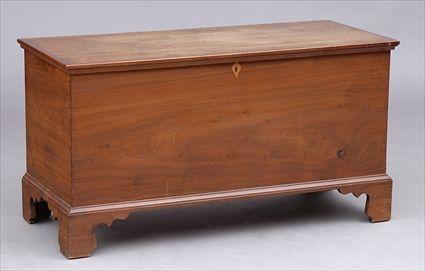 Appraisal: PENNSYLVANIA WALNUT BLANKET CHEST The lid opening to reveal a