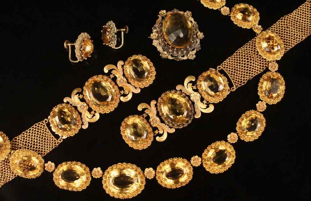 Appraisal: NECKLACE SUITE - Period Victorian Piece K Yellow Gold Suite