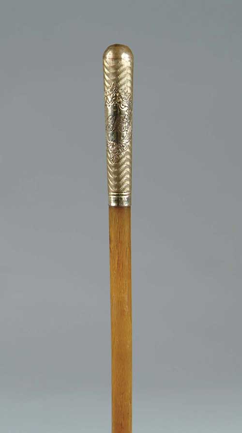 Appraisal: INTERESTING HORN AND GOLD HANDLED CANE The embossed tapered gold