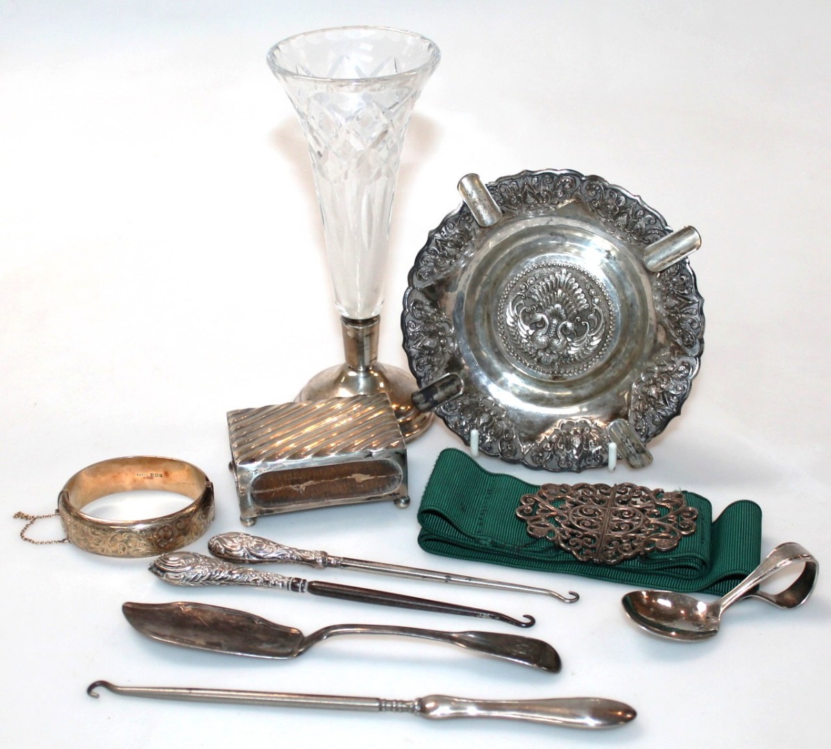 Appraisal: Various silver plate and white metal to include a weighted