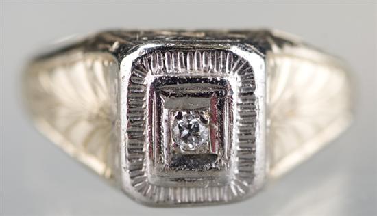 Appraisal: KT Victorian two-tone gold ring with diamond Ring has a