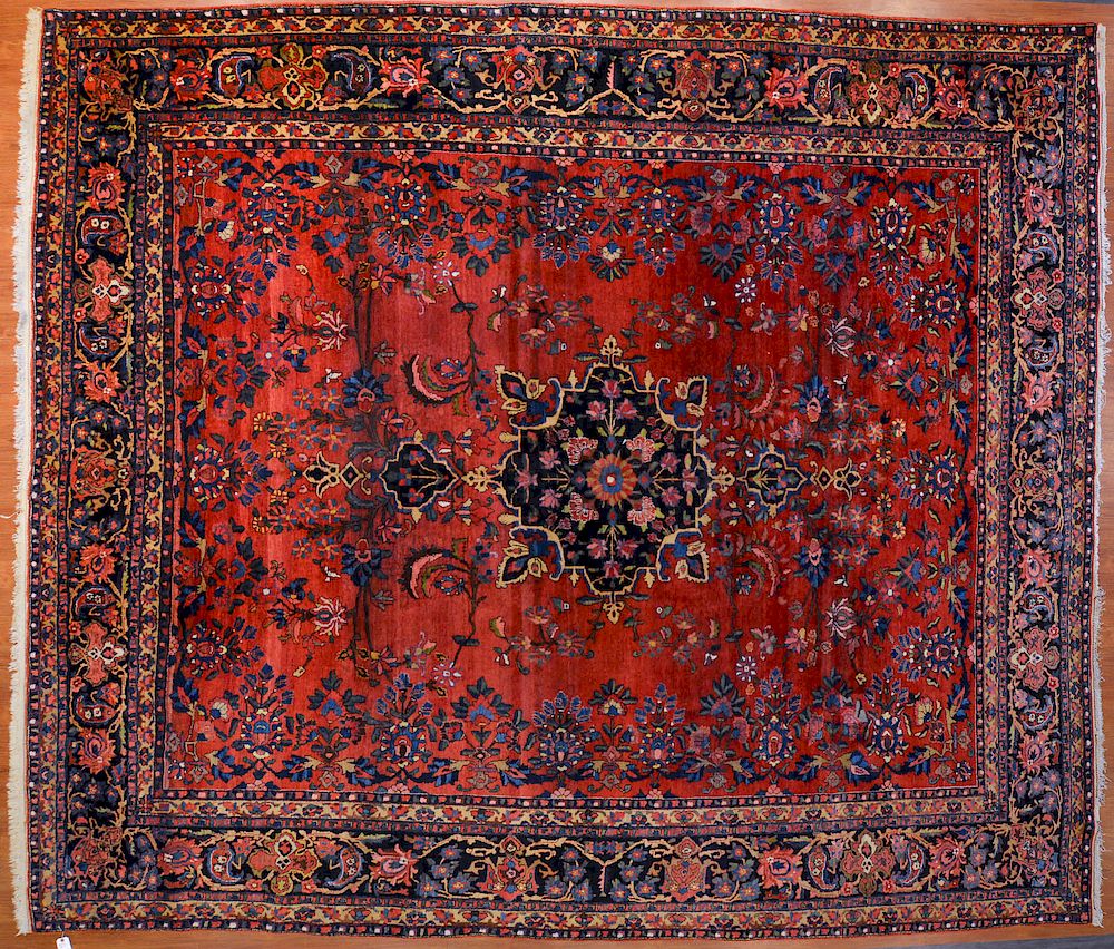 Appraisal: Semi-Antique Bahktiari Carpet Persia x Hand-knotted second quarter- th century