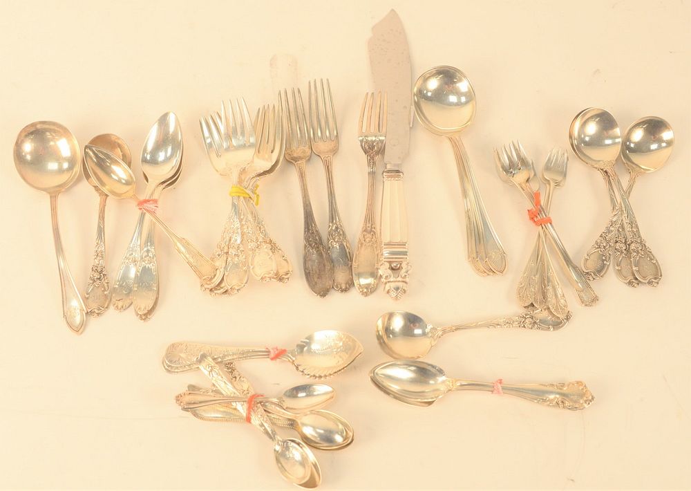 Appraisal: Forty-four piece Sterling Silver Flatware Set miscellaneous patterns t oz