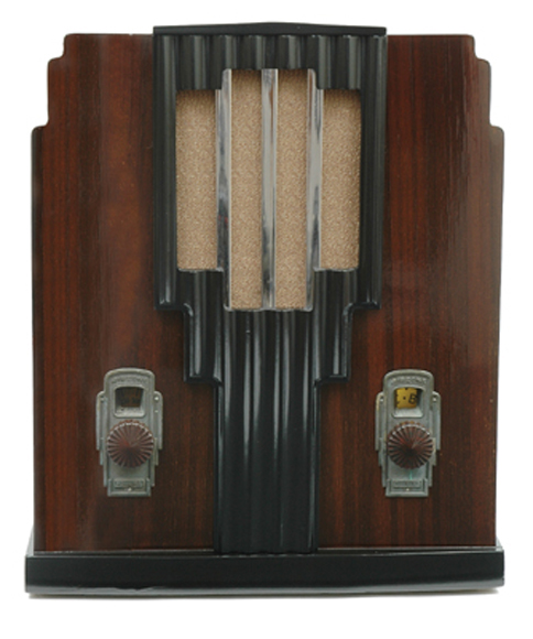 Appraisal: Airzone Tombstone circa two tone wood case two knobs with