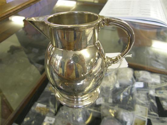 Appraisal: George V silver cream jug London oz h in