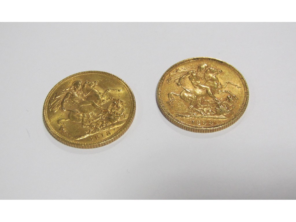 Appraisal: Lot comprising a Queen Victoria jubilee head sovereign dated and