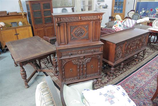 Appraisal: THREE PIECE KROEHLER DINING ROOM SET Oak Jacobean style set