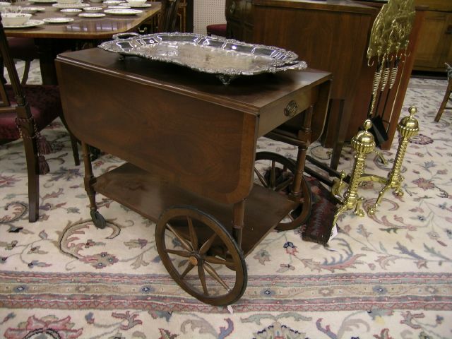 Appraisal: Grand Rapids Mahogany Drop-Leaf Tea Cart with One Drawer