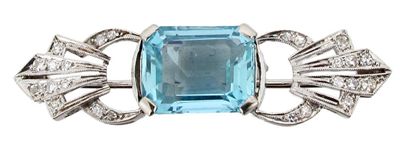 Appraisal: An aquamarine and diamond set brooch The emerald cut aquamarine