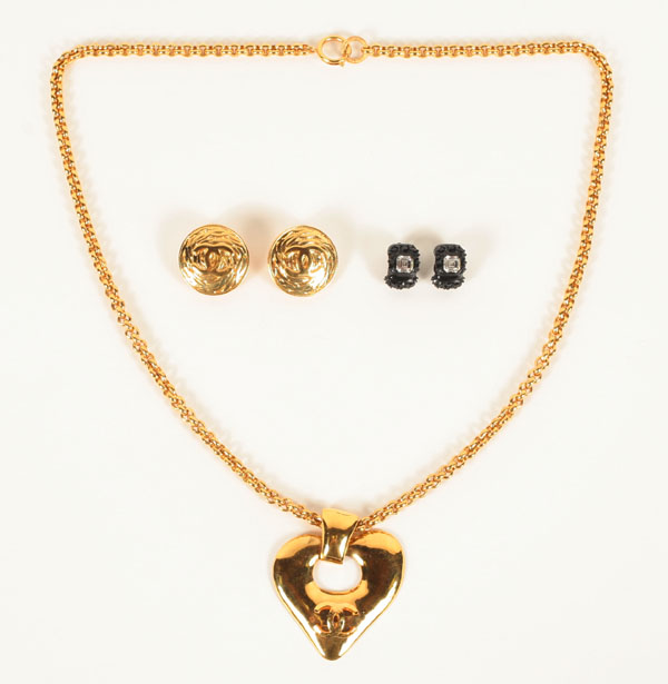 Appraisal: Vintage designer costume jewelry including a Chanel chunky heart pendant