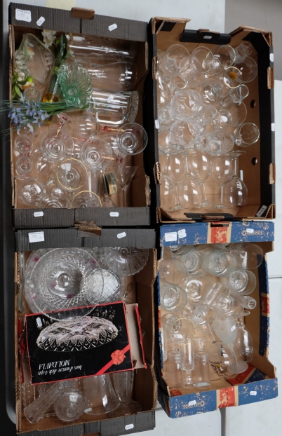 Appraisal: A collection of glassware to include vases bowls wine glasses