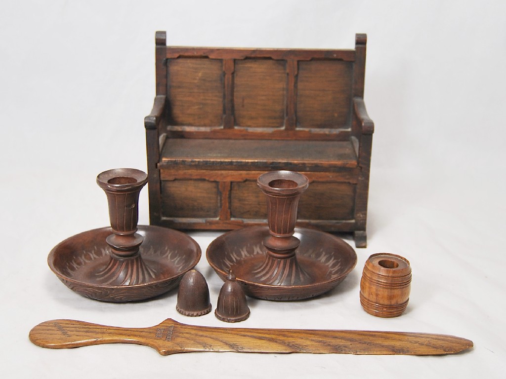 Appraisal: A pair of turned and carved candlesticks and other treen