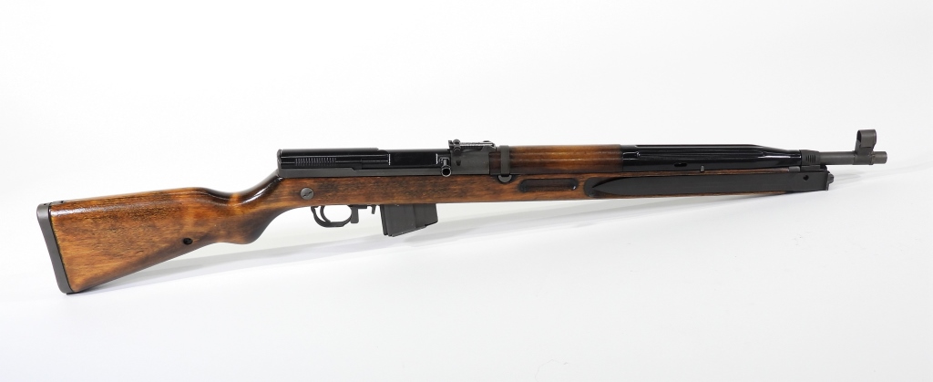 Appraisal: CZECHOSLOVAKIAN VZ SHE RIFLE Czechoslovakia C x serial number HP