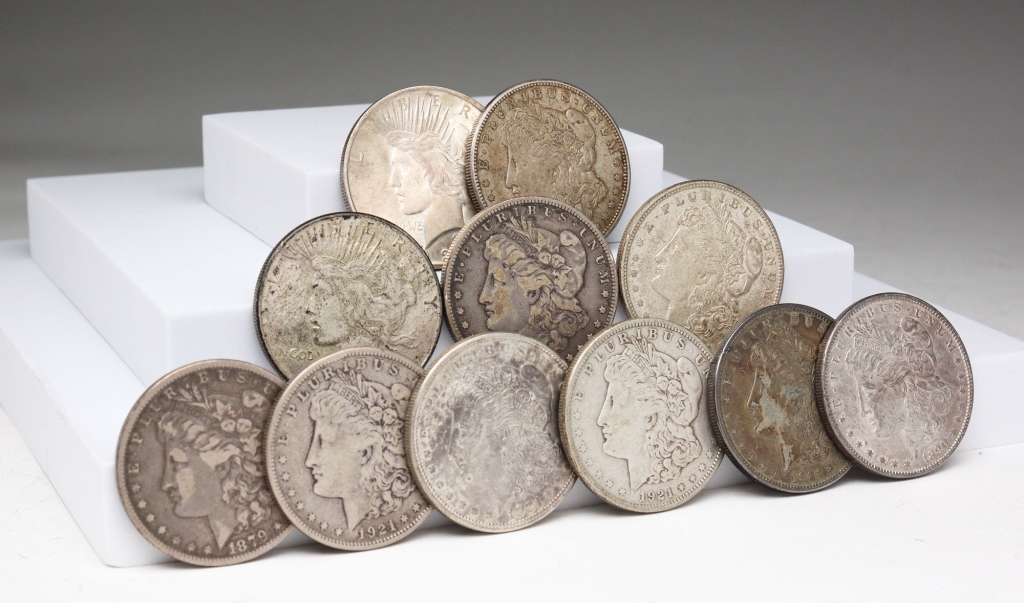 Appraisal: Includes nine Morgan dollars - and two Peace dollars and