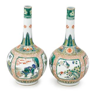 Appraisal: PAIR OF CHINESE FAMILLE VERTE VASES Bottle form vase with