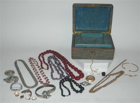 Appraisal: A collection of items to include an ct gold mounted