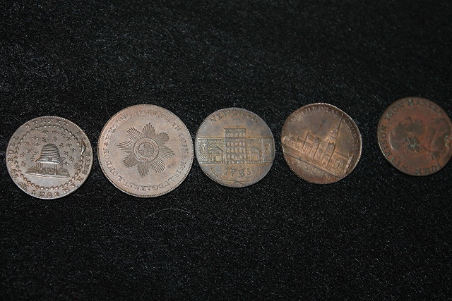 Appraisal: A COLLECTION OF FIVE TOKENS Newgate Cathedral Church of Sarum