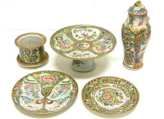 Appraisal: Chinese ''Rose Medallion'' porcelain six pieces including tanza damaged covered