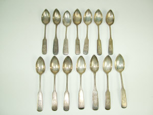 Appraisal: Fourteen Russian silver teaspoons various dates and makers oz