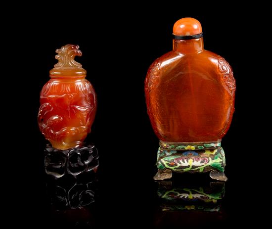 Appraisal: Sale Lot An Amber Snuff Bottle the well hollowed bottle